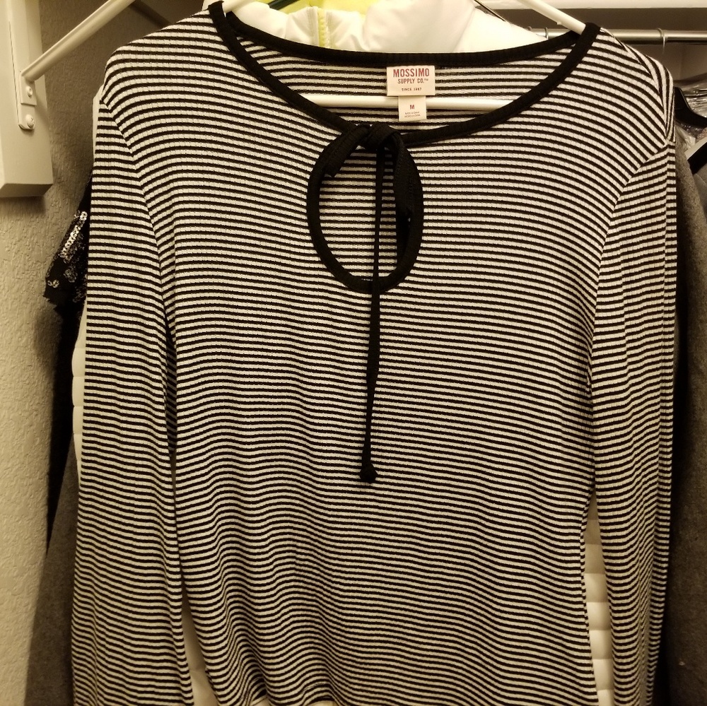 Girls long sleeve top
